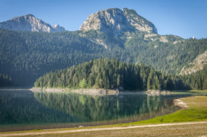 Northern Fairy Tale, Black lake